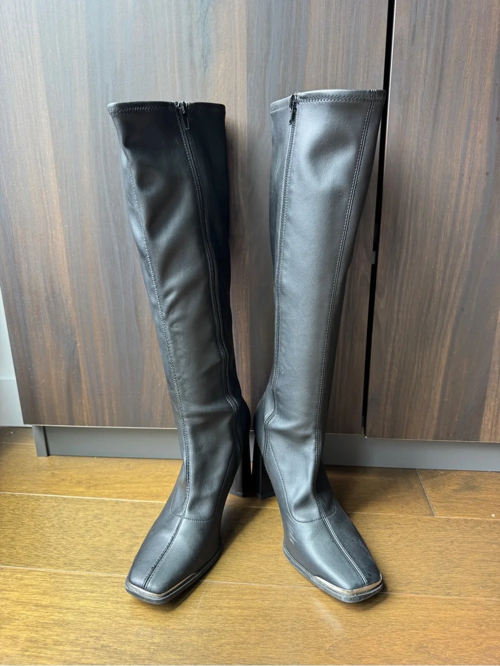 Black Knee-High Block Heel Women's Boots
